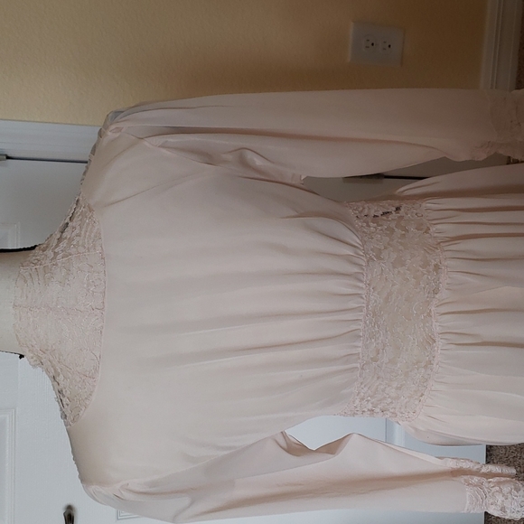 Vintage Michelene Peignoir Robe - Picture 11 of 16